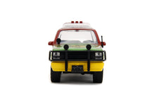 Load image into Gallery viewer, Jada Jurassic Park 1:32 1993 Ford Explorer Die - Cast Car, Toys for Kids and Adults - AT TEN Distribution