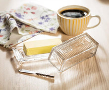 Load image into Gallery viewer, Abbott Collection Quarter Pound Butter Dish with Lid, Clear Glass (7" Long) - AT TEN Distribution
