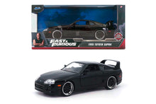 Load image into Gallery viewer, Auto Fast + Furious Toyota Supra 1995 Schaal 1:24 - AT TEN Distribution
