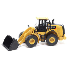 Load image into Gallery viewer, Diecast Masters 1/64 Caterpillar 950M Wheel Loader 84646CS - AT TEN Distribution
