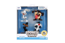 Load image into Gallery viewer, Jada Looney Tunes Metalfigs 4 - Pack - Bugs Bunny, Tasmanian Devil, Daffy Duck, Sylvester the Cat - Collectible 2,5" Metal Figures - AT TEN Distribution
