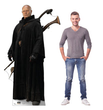 Load image into Gallery viewer, Life - Size Bob Fett Star Wars The Mandalorian - AT TEN Distribution
