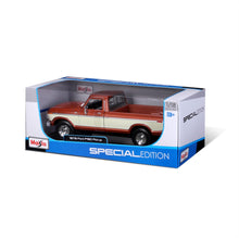 Load image into Gallery viewer, Maisto 1:18 Scale Model Compatible with Ford Replica Miniature Model Classic Vintage Collectible F150 Pick - up 1979 (Cream) - AT TEN Distribution
