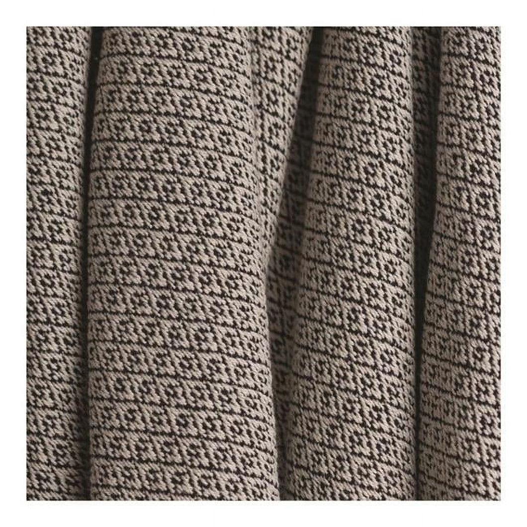Manual Woodworkers & Weavers ASDOTB 46 x 67 in. Dotted Diamond Throw, Black & White - AT TEN Distribution