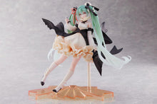 Load image into Gallery viewer, Taito Hatsune Miku AMP Figure (Latidos 2022 Ver.) Prize Figure - AT TEN Distribution
